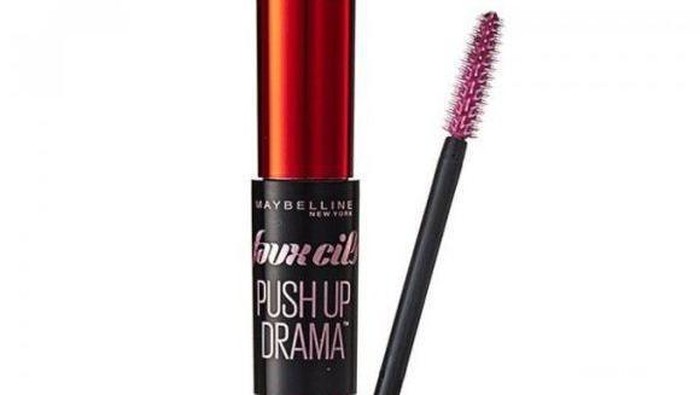 Bulu Mata Lentik dan Dramatis dengan Maybelline The Falsies Push Up Drama