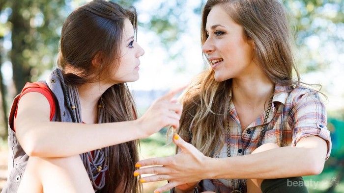 [FORUM] Iri dengan kecantikan teman dekat sendiri, aku salah gak sih?