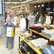 [FORUM] Kamu lebih sering belanja baju, celana atau jaket?