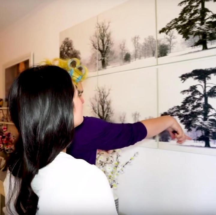 <p>Sebelum pergi ke Kanada, Gisela Indri membeli rumah yang kini ditinggali kakaknya Gracia Indri dan sang ibu. (Foto: YouTube channel Adiez Gilang)</p>