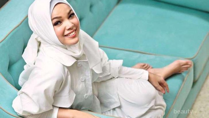 [FORUM] Suara wanita kan aurat, gimana menurut kamu dengan penyanyi wanita?