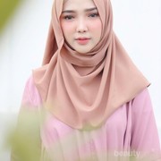 [FORUM] Bahan hijab apa yang menurut kamu paling mudah diatur dan dibentuk?