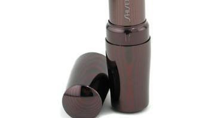 Shiseido Macadamia Beige Lipstick: Lipstick Nude yang Cocok untuk Semua Warna Kulit