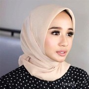 Praktis Saat Buru-buru, Begini Tips Makeup ala Laudya Cynthia Bella!