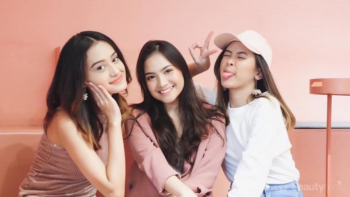 [FORUM] Stephani Wose, Nadya Aqila, atau Almirant Fira beauty vlogger favorit kamu?