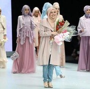 [FORUM] Kenapa baju-baju muslim di desainer itu mahal-mahal ya padahal modelnya sama?
