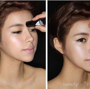 Biar Muka Glowing dan Sehat, Ternyata Begini Rahasia Make Up Ala Wanita Korea!