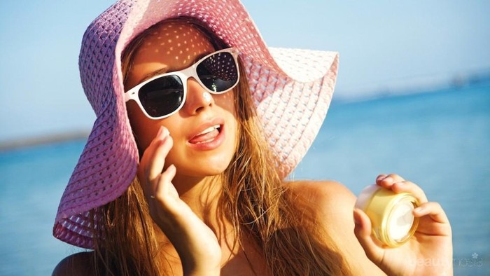 Kesalahan Penggunaan Sunscreen Paling Umum yang Masih Banyak Dilakukan Wanita