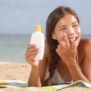 Referensiin dong sunblock yang murah tapi bagus apa