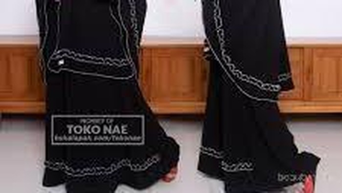 [FORUM] Sholat tanpa mukena, hanya mengenakan gamis bolehkah?