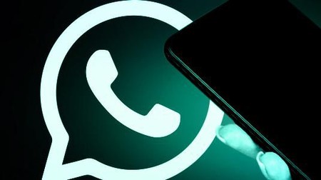 Dark Mode WhatsApp Tiba