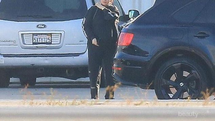 Masih Seksi atau Enggak? Ini Penampilan Kylie Jenner Sekarang Ladies! Masih Seksi atau Enggak? Ini Penampilan Kylie Jenner Sekarang Ladies!