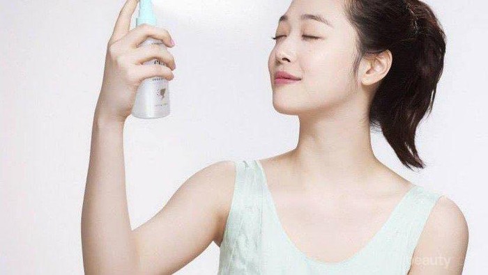 Tak Hanya Menyegarkan, Ternyata Ini Lho Manfaat Lain dari Pemakaian Rutin Face Mist