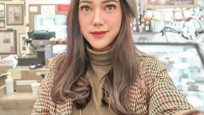 Majukan Bisnismu dengan 4 Tips Sebelum Endorse Ke Selebgram Ini