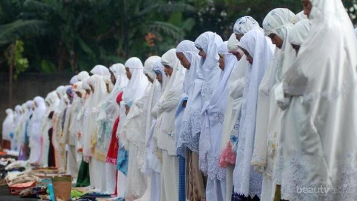 [FORUM] Boleh nggak sih wanita ikut shalat berjamaah di masjid?