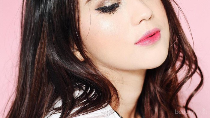 Ini 7 Langkah Mudah Agar Make Up Jadi Tahan Lama Meskipun Kamu Punya Kulit Berminyak