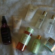 [FORUM] Merek skincare apa yang sampai sekarang nggak pernah kamu ganti sampai beli berbotol-botol?