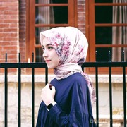 [FORUM] Lebih pede pakai hijab motif atau hijab polosan aja untuk sehari-hari?
