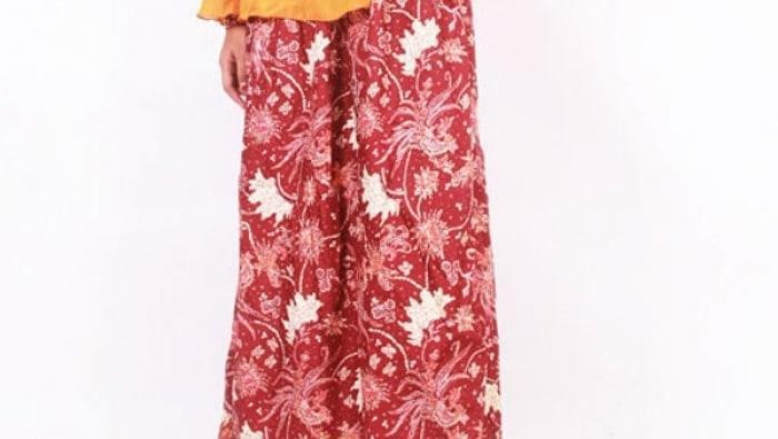 [FORUM] Pernah mengalami pakai baju dan kerudung dengan warna yang gak nyambung?