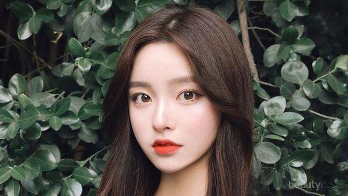 Ingin Cantik Saat Difoto? Ini Dia Triknya Untuk Terlihat Fotogenik di Foto