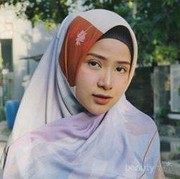 [FORUM] Pernah ketusuk pentul saat pakai hijab nggak?