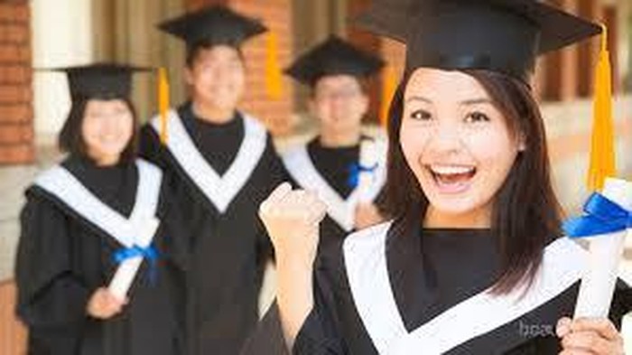 [FORUM] Pilih kampus, enaknya di kota sendiri atau merantau ya?