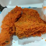 [FORUM] Makan ayam di McDonald's, pilih spicy atau crispy?