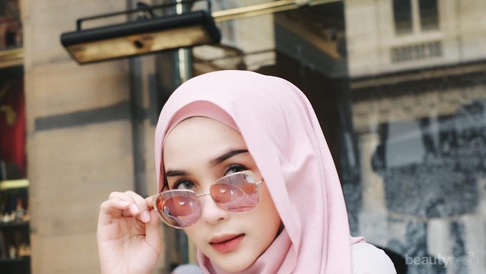 Ternyata Hamidah Rachmayanti Pakai Ampas Kopi untuk Wajahnya Hingga Semulus Ini, Intip Caranya!