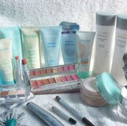 Apa Makeup Lokal Favoritemu Ladies?