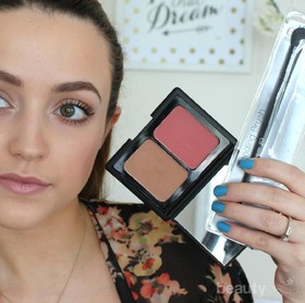 Cara Pemakaian Blush Seperti Ini Sangatlah Salah, Jangan Pernah Melakukannya Lagi!
