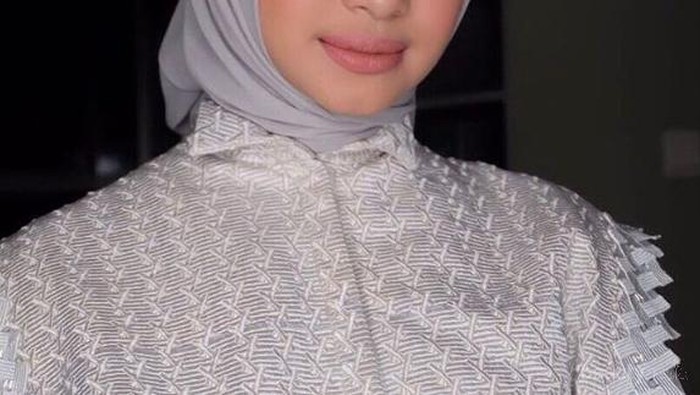 Ini Model Hijab yang Sesuai dengan Bentuk Wajahmu, Jangan Sampai Salah Ladies! Ini Model Hijab yang Sesuai dengan Bentuk Wajahmu, Jangan Sampai Salah Ladies!