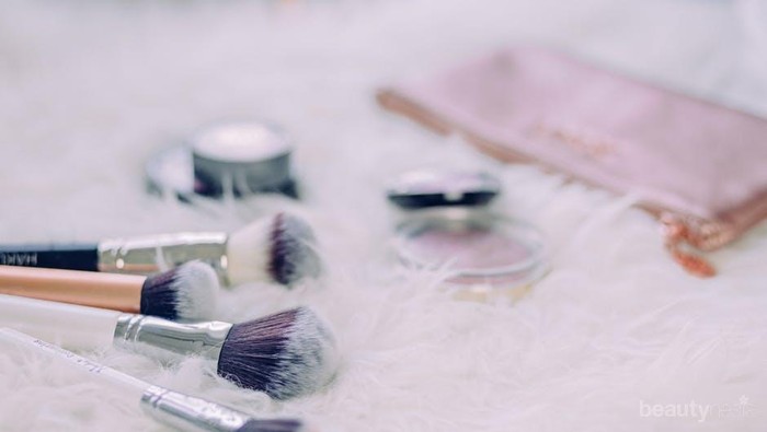 Bisa Tampil Flawless Tanpa Ribet Cukup dengan 6 Make Up Brush Ini Saja!
