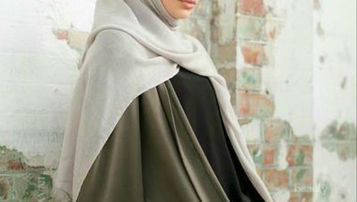 [FORUM] Kalau lagi salah pakai warna hijab, suka merasa wajah kusam gak sih?