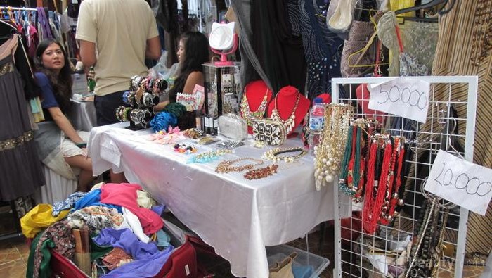 [FORUM] Daripada nggak dipakai mending dijual, buka garage sale dimana ya enaknya?