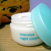 Ada yang Pakai Krim Malam dari Wardah?
