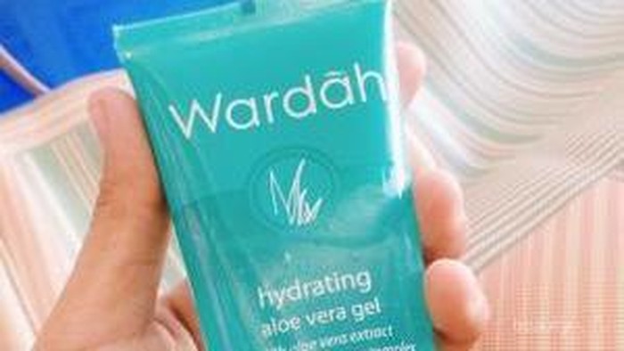 Makeup Lebih Awet dan Smooth dengan Wardah Aloe Vera, Benarkah? Makeup Lebih Awet dan Smooth dengan Wardah Aloe Vera, Benarkah?