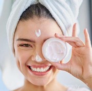 [FORUM] Kenapa Banyak Wanita Malu Saat Ketahuan Pakai Krim Dokter?