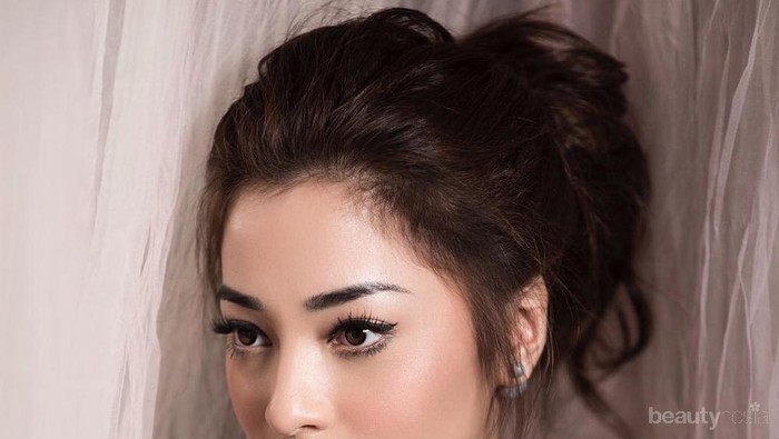 Mau Tampil Natural dan Flawless Bak Nikita Willy? Inilah Tutorial yang Biasa Ia Terapkan