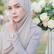 #FORUM Warna lipstick ini ternyata paling cocok untuk wanita berhijab!