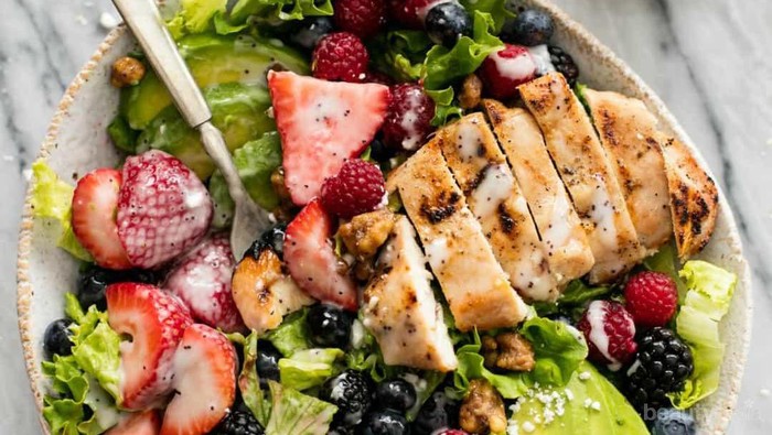 [FORUM] Kenapa ya harga salad mahal padahalnya sayur doang?