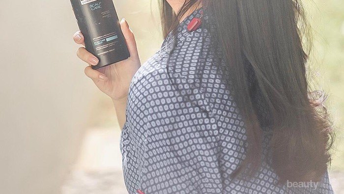 [FORUM] Minta rekomendasi sampo untuk ngilangin rambut berminyak dong sis