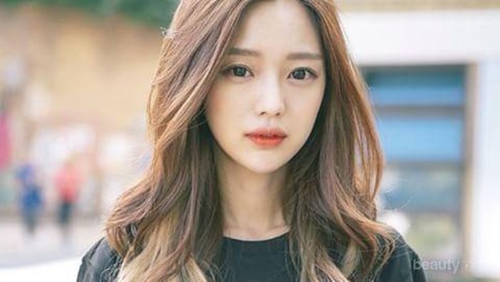 Tidak Kalah Bagus Dari Salon, Ini Langkah Mudah Nge-Blow Rambut Sendiri di Rumah