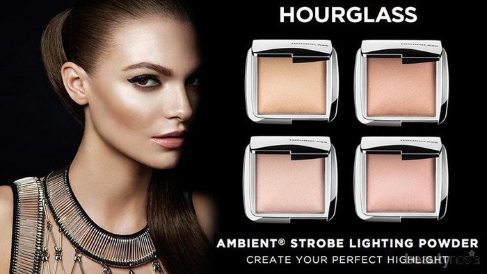 (NEWS) Hourglass Ambient Lighting Powder untuk Hasil Makeup Lebih Bercahaya
