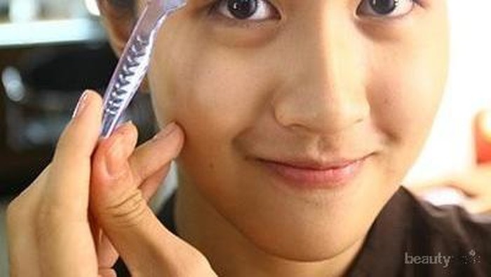 [FORUM] Pengalaman cukur alis, duh jadi botak!