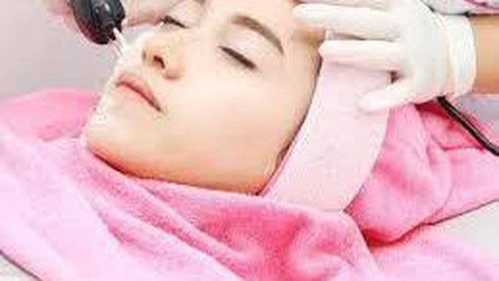 [FORUM] Sampai usia 25 tahun aku nggak pernah facial, wajar atau nggak sih?