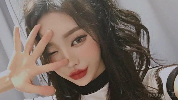 Ladiesss! Gaya Makeup Kayak Gini Paling Gak Disukai Pria Ladiesss! Gaya Makeup Kayak Gini Paling Gak Disukai Pria