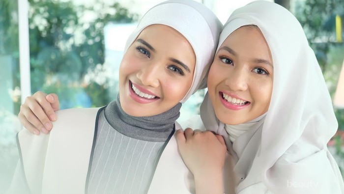 Bingung Memadukan Hijab Warna Putih? Ini Inspirasinya!