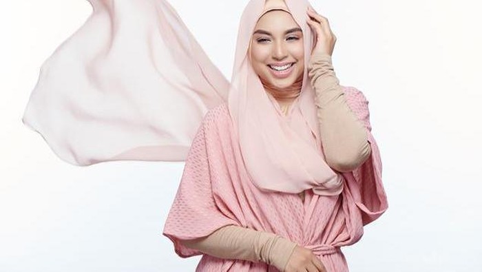 4 Penyanyi Berhijab Malaysia Ini Punya Gaya Hijab yang Anggun dan Juga Prestasi Mengagumkan