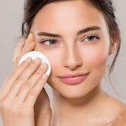 [FORUM] Guys, hati-hati ya bersihin muka dengan micellar water jangan terlalu kasar