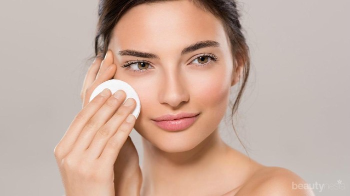 Mencuci Muka Setelah Memakai Micellar Water, Perlukah?